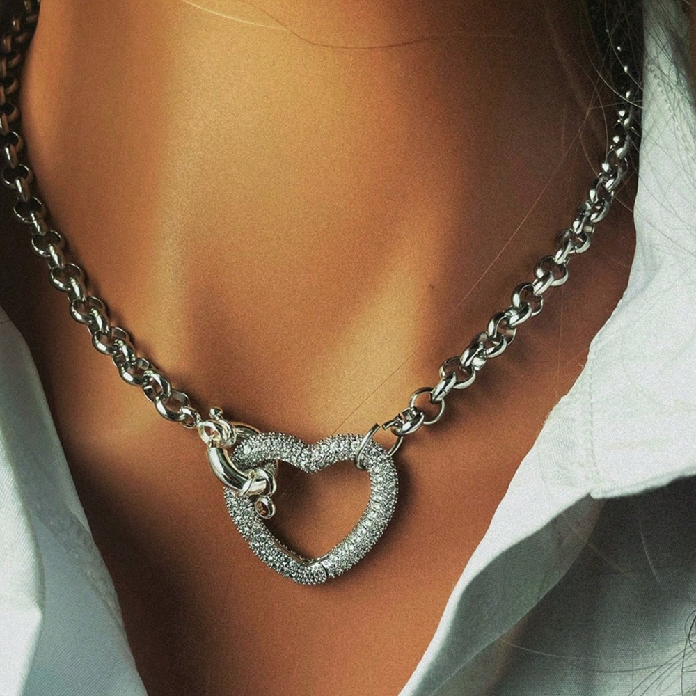Luxe Stainless Steel Rhinestone Heart Statement Chain Necklace